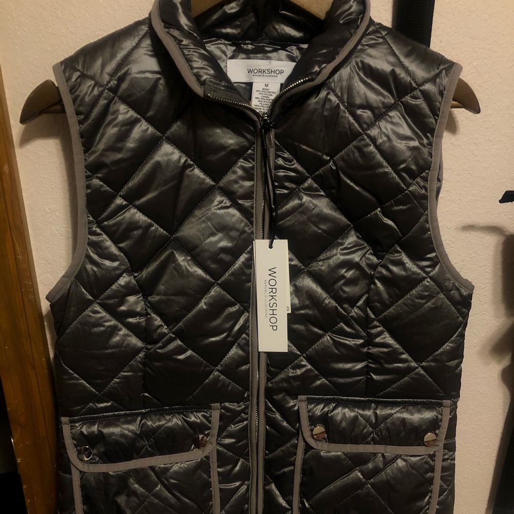 WORKSHOP metallic silver vest! NWT